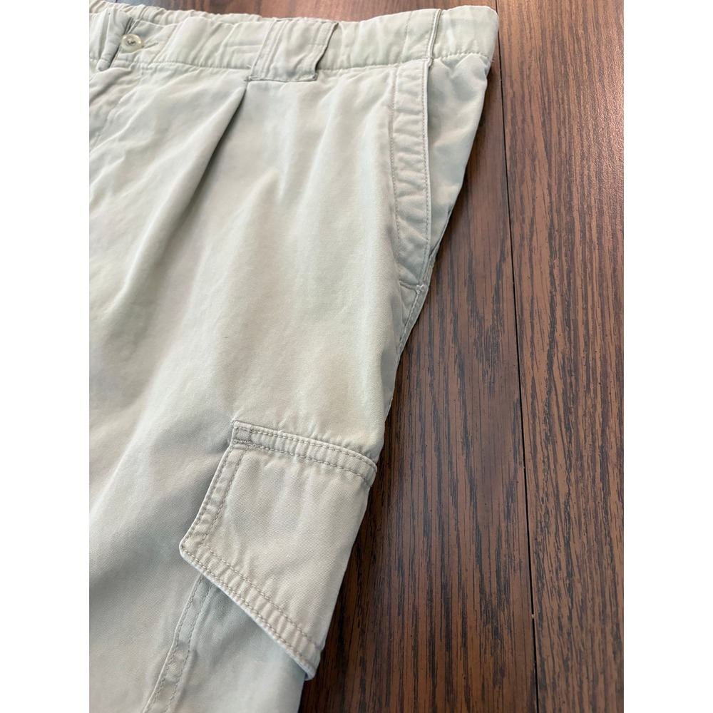 VanHeusen Men Cargo Shorts Size 38 Khaki Tan Cotton Elastic Waist Utility Pocket - Picture 3 of 13